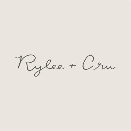 Rylee + Cru